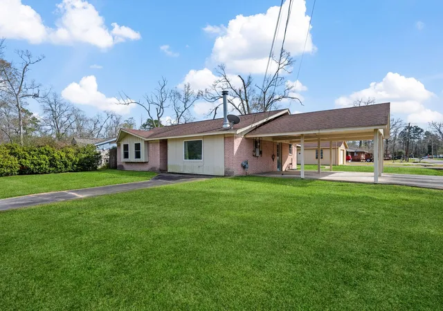 Photo 2 of Single family home for sale at 400 Dora St, Cleveland, TX 77328 | MLS# 61345283 | Listing updated on 2026-06-07