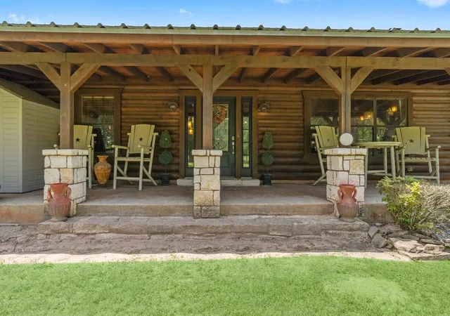 4th image of 51 Bullock Ln, Shepherd, TX 77371 | MLS# 97437410
