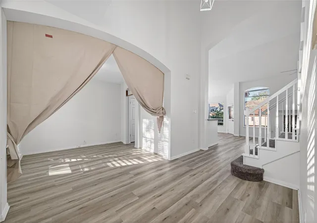 3rd image of 3522 Brookwood Dr, La Porte, TX 77571 | MLS# 60887859
