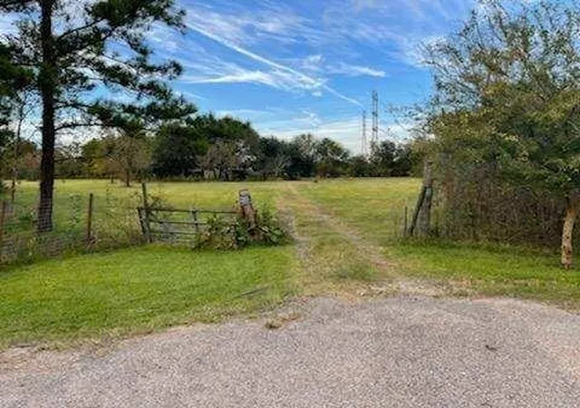 Photo 3 of Land for sale at 6602 Clara Ln, Rosharon, TX 77583 | MLS# 69819516 | Listing updated on 2026-05-05