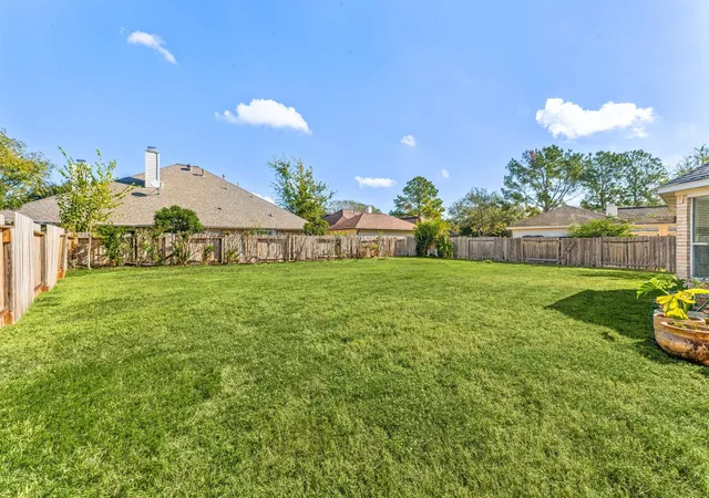 49th image of 14910 Lake Woodbridge Ct, Sugar Land, TX 77498 | MLS# 61419880