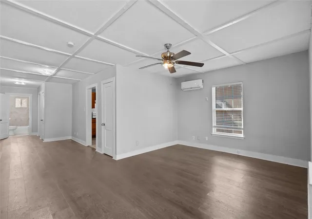 3rd image of 4808 35Th St E, Dickinson, TX 77539 | MLS# 42146666