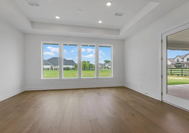 5th image of 51 James Estates Dr, Fulshear, TX 77441 | MLS# 61548999
