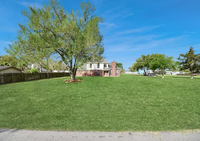 48th image of 2326 Brookney St, Pearland, TX 77584 | MLS# 22619569
