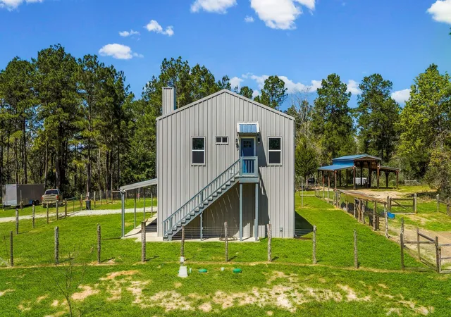 2nd image of 646 County Road 2100 N, Crockett, TX 75835 | MLS# 88770637