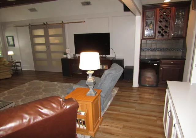 Photo 3 of Sale Pending at 12139 Glenway Dr, Houston, TX 77070 | MLS# 60000770 | Listing updated on 2026-09-19