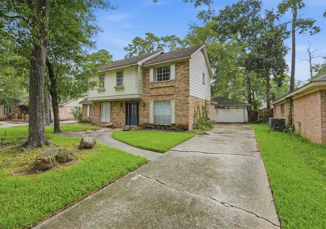 Photo 3 of Single family home for sale at 25518 Long Hl Ln, Spring, TX 77373 | MLS# 6669925 | Listing updated on 2026-10-18