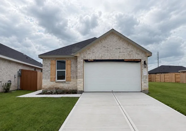 Homes for sale in Beasley, TX | 1015 Blue Stone Dr, Beasley, TX 77417 | MLS# 89661716