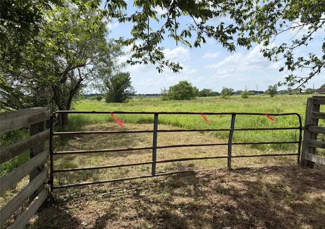 Land for sale at 00 Witte, Bellville, TX 77418 | MLS# 43531472