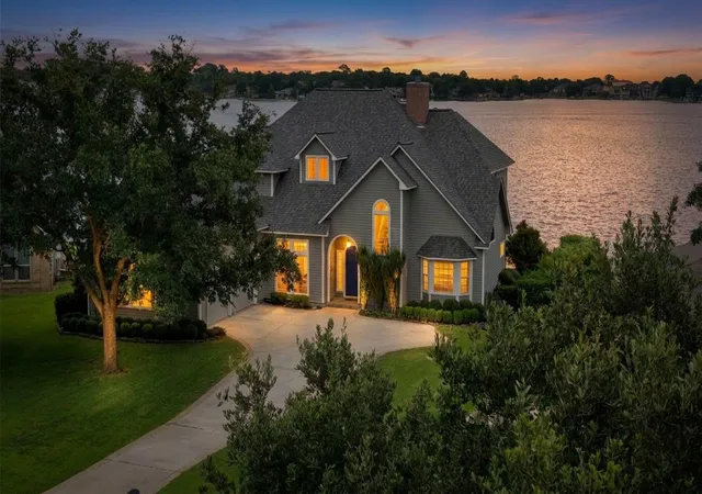 1st image of 12130 Sagittarius Dr E, Willis, TX 77318 | MLS# 15850797