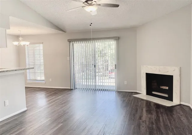 Condominium at 11201 Lynbrook Dr #3414, Houston, TX 77042 | MLS# 79636536 | | Sold on 2021-04-23