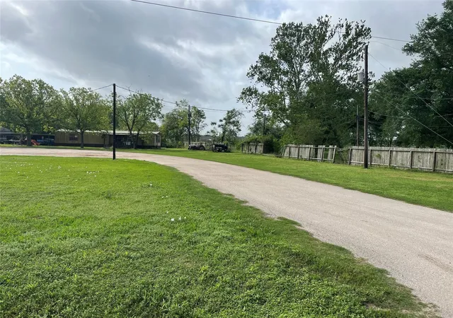 Photo 3 of Land for sale at 916 Hinson St, Richmond, TX 77406 | MLS# 59737381 | Listing updated on 2026-07-21