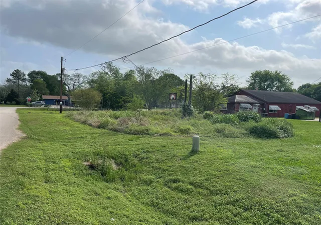 Photo 4 of Land for sale at 916 Hinson St, Richmond, TX 77406 | MLS# 59737381 | Listing updated on 2026-07-21