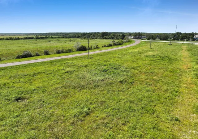 5th image of Tr 1 S Fm-1724, Anahuac, TX 77514 | MLS# 46223824