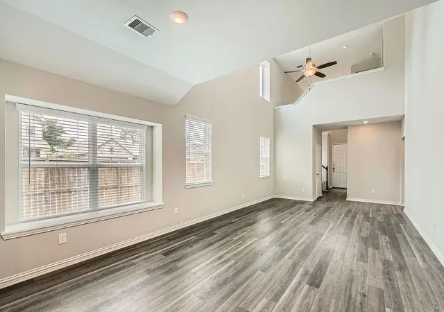 3rd image of 1219 Vilamoura Ct, Crosby, TX 77532 | MLS# 18131114