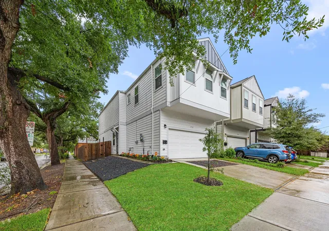 Photo 1 of Single family home for sale at 1732 Wichita St, Houston, TX 77004 | MLS# 70523731 | Listing updated on 2026-09-06