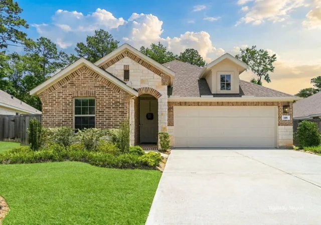 Photo 1 of Single family home for sale at 118 Violet Carson Ct, Willis, TX 77318 | MLS# 13358227 | Listing updated on 2026-10-05