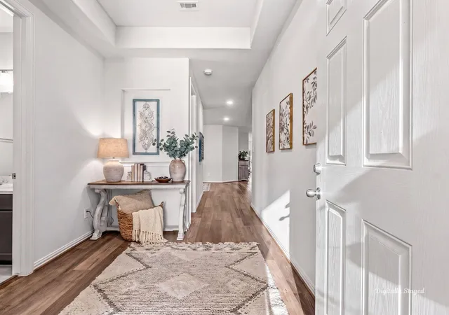 Photo 2 of Single family home for sale at 118 Violet Carson Ct, Willis, TX 77318 | MLS# 13358227 | Listing updated on 2026-10-05