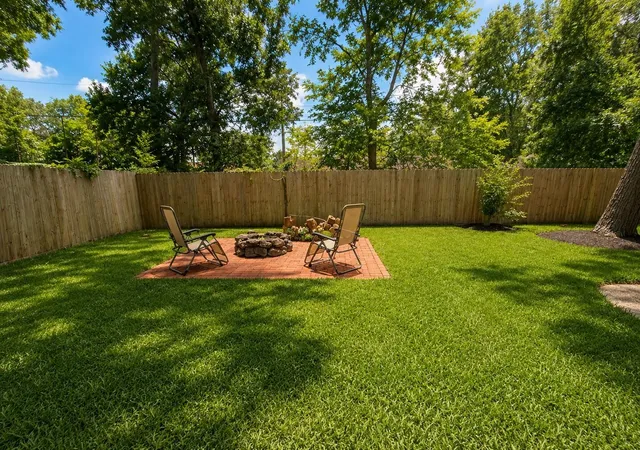 31st image of 3004 Woodland Dr, Dickinson, TX 77539 | MLS# 92613009