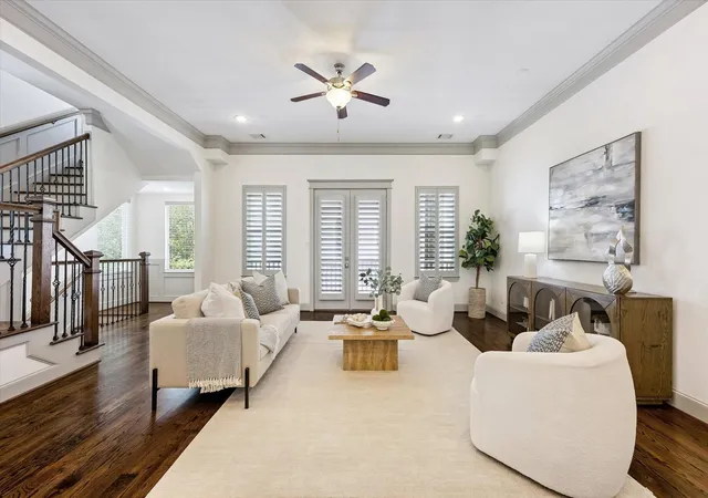 Photo 4 of Single family home for sale at 548 Allston St, Houston, TX 77007 | MLS# 62395531 | Listing updated on 2026-09-06