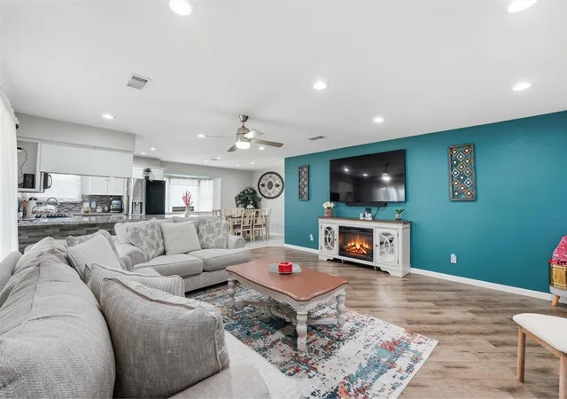 Photo 3 of Single family home for sale at 14403 Waterville Way, Houston, TX 77015 | MLS# 31606339 | Listing updated on 2026-07-17