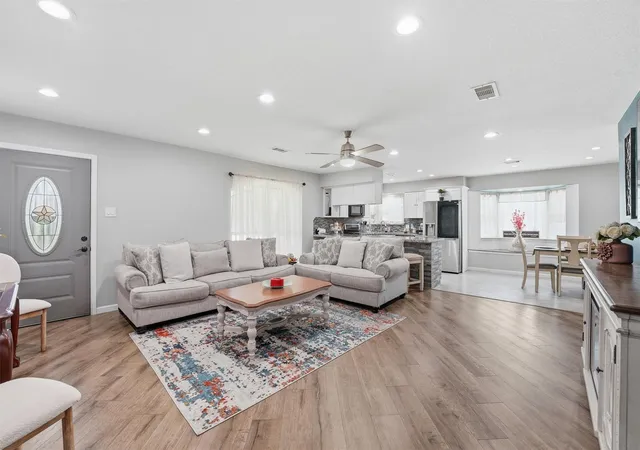 Photo 4 of Single family home for sale at 14403 Waterville Way, Houston, TX 77015 | MLS# 31606339 | Listing updated on 2026-07-17