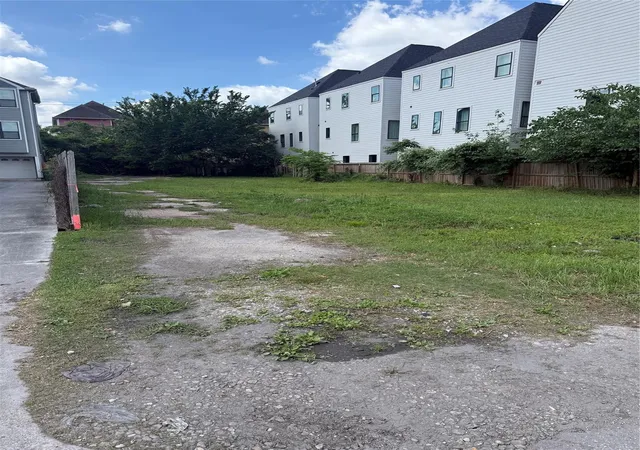 4th image of 224 W 28Th St, Houston, TX 77008 | MLS# 65377099