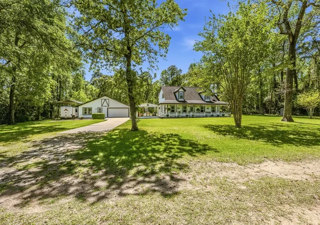 4th image of 47 D Dana Dr, New Waverly, TX 77358 | MLS# 83821755