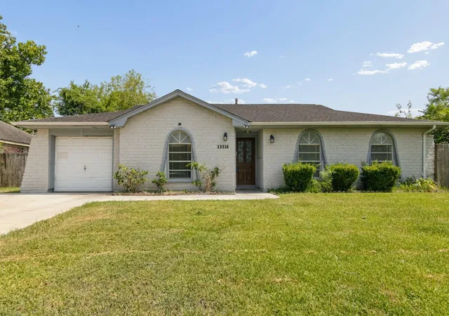 Photo 1 of Single family home for sale at 12514 Gotham Dr, Houston, TX 77089 | MLS# 66402384 | Listing updated on 2026-08-20
