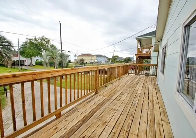 4th image of 1112 7Th St, Dickinson, TX 77539 | MLS# 10146023