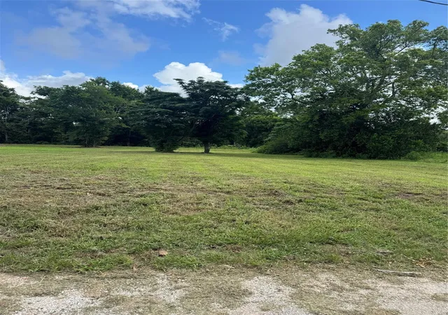 Photo 1 of Sale Pending at 611 Trinity St, Liberty, TX 77575 | MLS# 65898646 | Listing updated on 2026-09-24