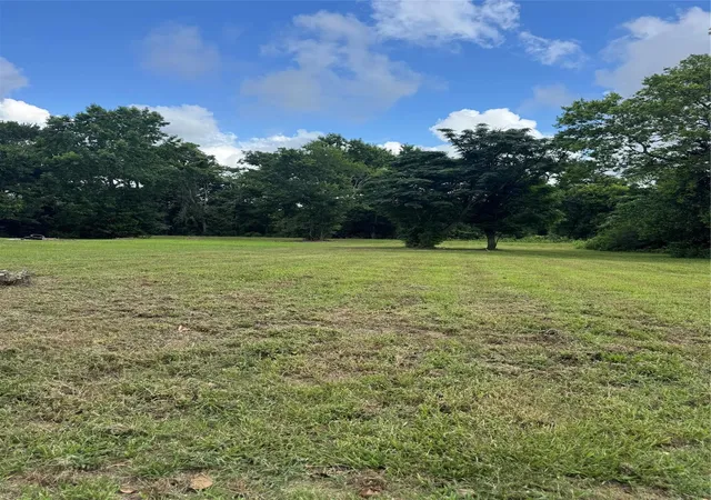 Photo 3 of Sale Pending at 611 Trinity St, Liberty, TX 77575 | MLS# 65898646 | Listing updated on 2026-09-24