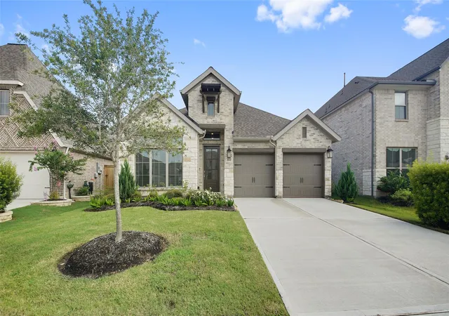 1st image of 30330 Bermuda Hallow Bnd, Brookshire, TX 77423 | MLS# 38771764