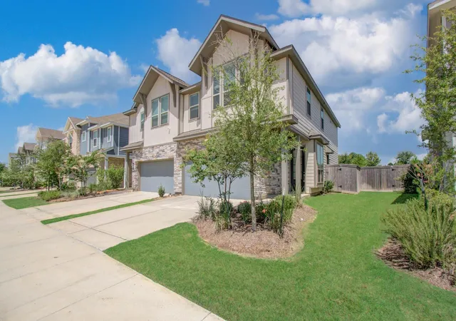 Photo 2 of Townhouse for sale at 21114 Castroville Way, Cypress, TX 77433 | MLS# 83167227 | Listing updated on 2026-09-08