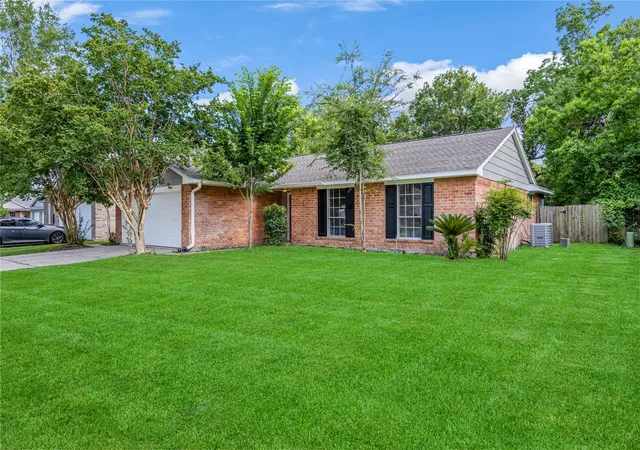 Photo 28 of Sale Pending at 9806 Tanager Ln, Conroe, TX 77385 | MLS# 48565214 | Listing updated on 2026-09-15