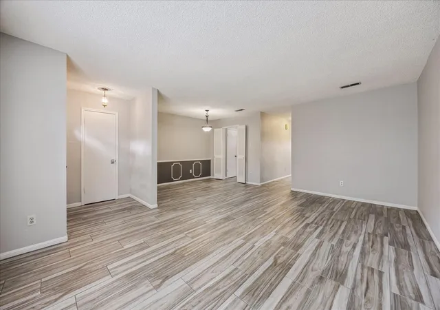 3rd image of 14507 Misty Meadow Ln, Houston, TX 77079 | MLS# 64726300