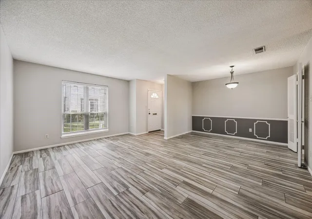 4th image of 14507 Misty Meadow Ln, Houston, TX 77079 | MLS# 64726300