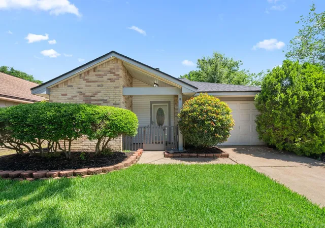 1st image of 19414 Cypress Bay Ct, Katy, TX 77449 | MLS# 55409272