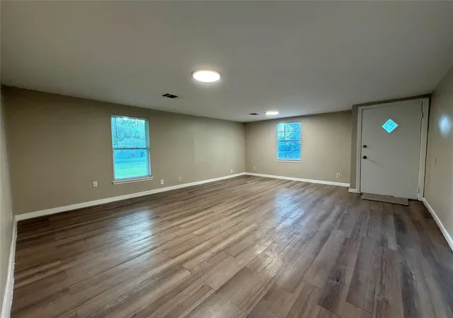 Photo 3 of Single family home for sale at 503 Mckee St, Clute, TX 77531 | MLS# 10124317 | Listing updated on 2026-07-30