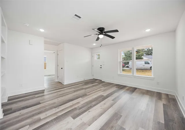 Photo 3 of Single family home for sale at 3405 Mount Pleasant St, Houston, TX 77021 | MLS# 18381066 | Listing updated on 2026-09-10
