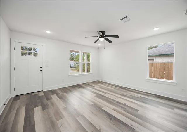Photo 4 of Single family home for sale at 3405 Mount Pleasant St, Houston, TX 77021 | MLS# 18381066 | Listing updated on 2026-09-10