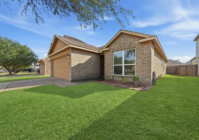 Photo 2 of Single family home for sale at 3111 View Valley Trl, Katy, TX 77493 | MLS# 51904241 | Listing updated on 2026-09-03