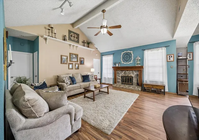 Photo 3 of Single family home for sale at 3115 Georgia Pine Dr, Spring, TX 77373 | MLS# 36464706 | Listing updated on 2026-10-09