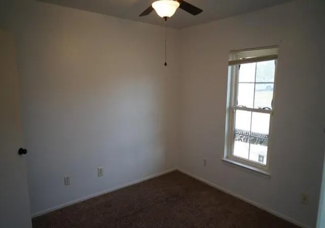 Photo 4 of Single family home for sale at 401 James Loop, Killeen, TX 76542 | MLS# 21764737 | Listing updated on 2026-02-26