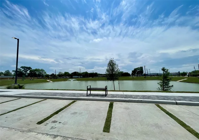 44th image of 3016 Tres Olivos Dr, Houston, TX 77047 | MLS# 57679793