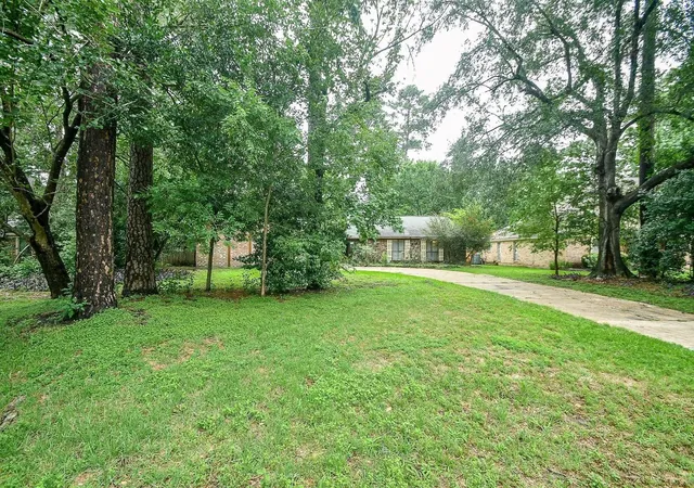 Photo 4 of Single family home for sale at 6702 Spring Leaf Dr, Spring, TX 77379 | MLS# 28411307 | Listing updated on 2026-09-14