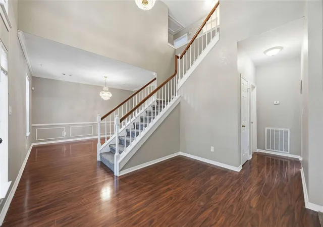 Photo 3 of Single family home for sale at 4712 Broadmoor Dr, League City, TX 77573 | MLS# 45787970 | Listing updated on 2026-07-24