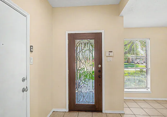 Photo 4 of Single family home for sale at 6375 Crossway Dr, Houston, TX 77084 | MLS# 29222788 | Listing updated on 2026-08-08