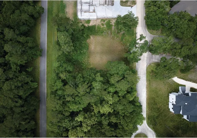Photo 1 of Land for sale at 18 Majestic Fls Dr, Kingwood, TX 77339 | MLS# 10803052 | Listing updated on 2026-04-27