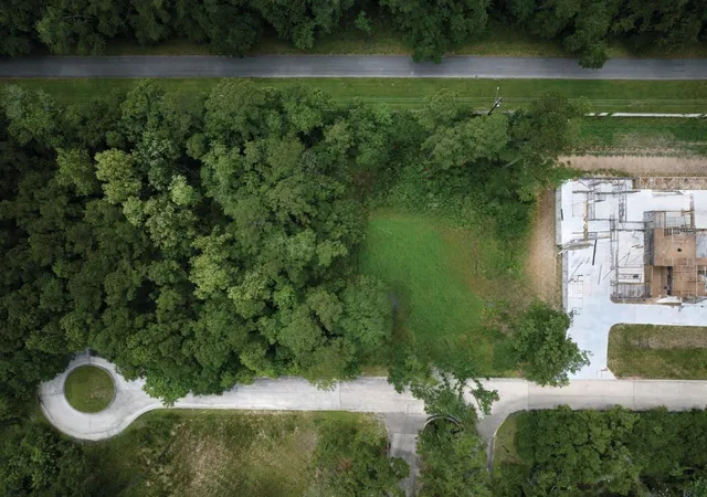 Photo 2 of Land for sale at 18 Majestic Fls Dr, Kingwood, TX 77339 | MLS# 10803052 | Listing updated on 2026-04-27
